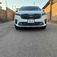 سورنتو ٢٠٢٠ • ٦ سلندر • ٧ راكب