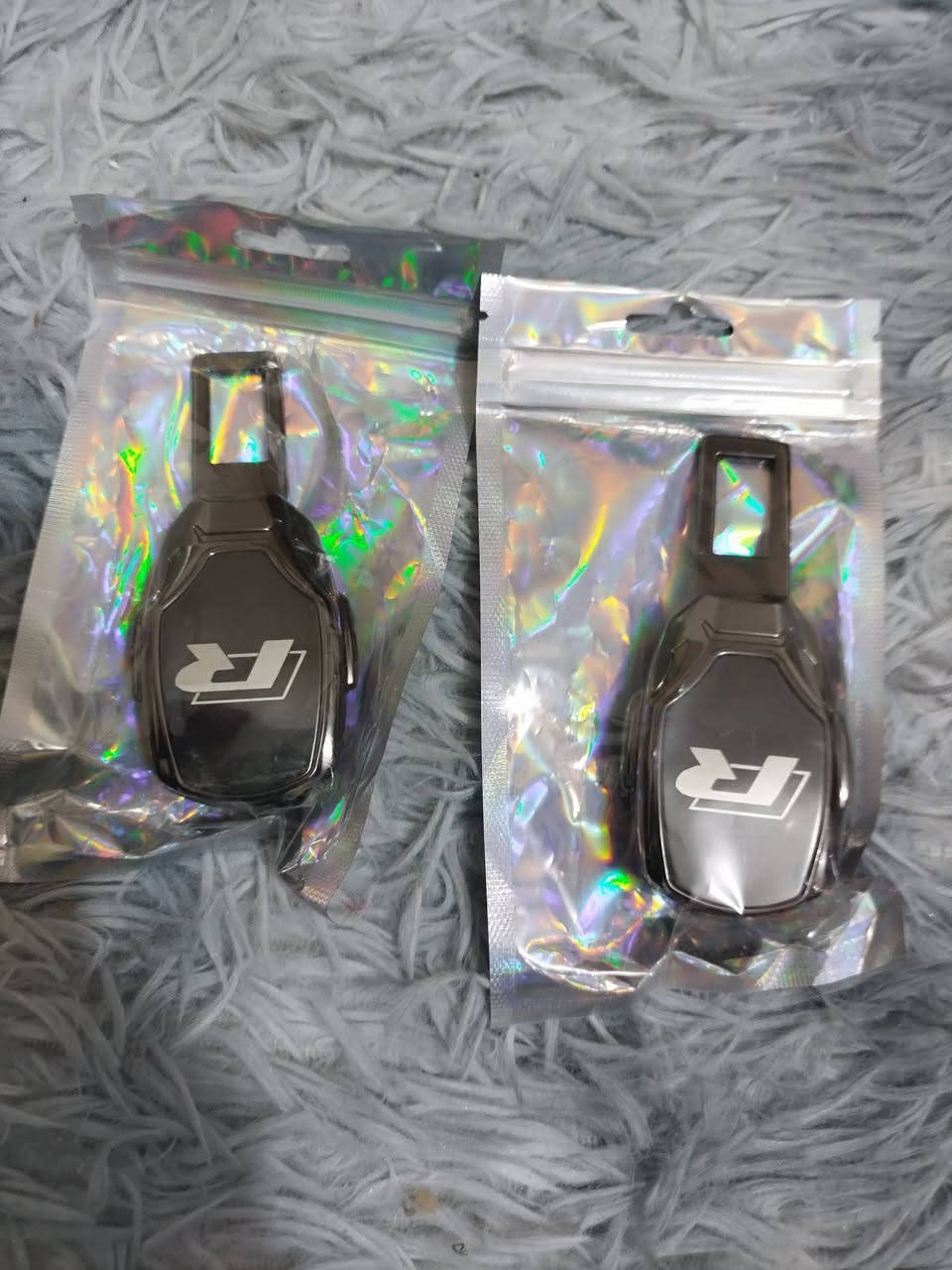 6قطع بهل الشكل تخص السيارات  ووزنهن ثقيل حديد بيهن الي يخدمنه على اول تم 10


**إذا كنت صاحب هذا الإعلان وتريد حذفه لأي سبب، رجاءا أرسل رسالة إلى الدعم الفني**