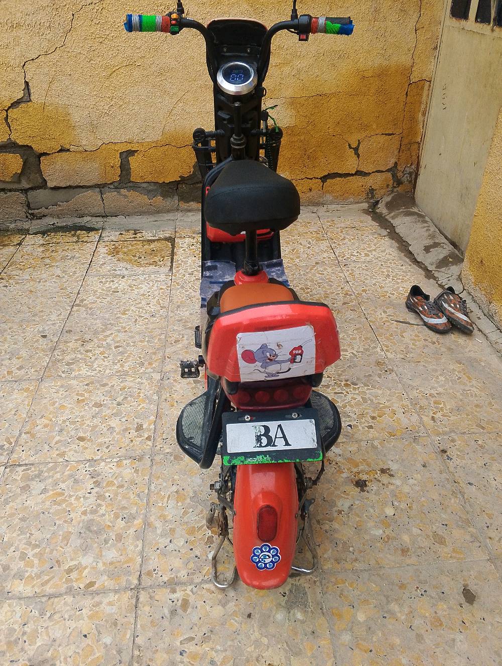 المكان مدينة ا
  الصر الحميدية قرب العمارة الخضرة 
دراجة شحن نضيفة حيل ااوكاملة اي. تقص مابية 

