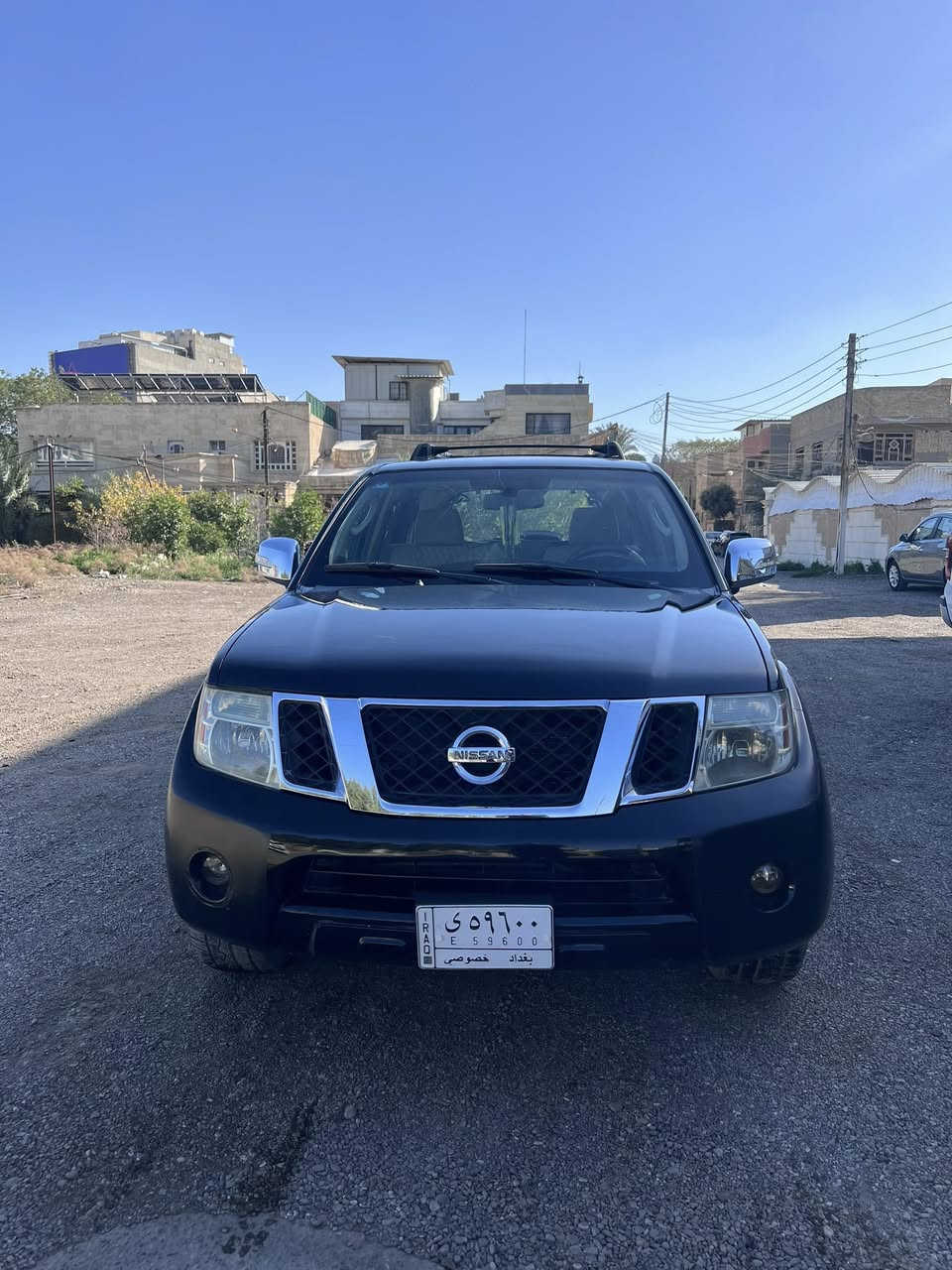 السلام عليكم  
نيسان باثفندر 2008
رقم بغداد هزة جديدة لل28
ما بيه حادث 
بيه صبغ بنيد اثر جراد وبالداير مال جاملغ اثر طخه هنا 
مكينة 4000 v6
كير ومكينة كفالة 
باتري جديد 
تايرات ياباني 
صدر امامي خلفي جديد
السعر 100وبيه مجال للطيبين 
مكانه بغداد حي العدل 
رقم الهاتف ***********
