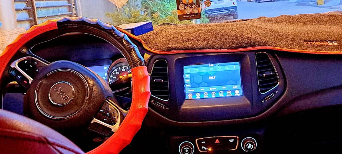 جيب كومبارس موديل 2018 لون احمر للبيع حرة للتحويل بأسم المشتري السيارة بالعمارة ميسان 

مكلف بالنشر رقم صاحب السيارة 

***********
