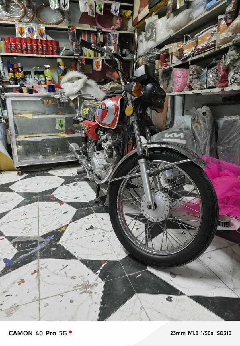 السلام عليكم
دراجه للبيع موديل 23  نامه شاصي سونلك أوراق كامله للبيع. سعر ٧٥٠


**إذا كنت صاحب هذا الإعلان وتريد حذفه لأي سبب، رجاءا أرسل رسالة إلى الدعم الفني**