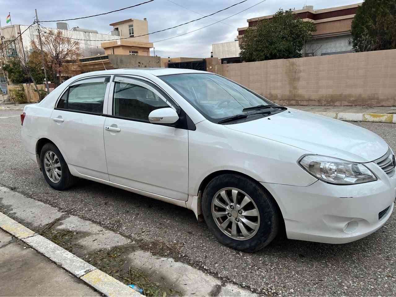 بيوا دى مو ديل 2013
مه كينه سنى به شرت
گير ئوتو ماتيك به شرت
بئ لئ داراوى
كاره با ى به شرت 
كه رمى ئيشه كات به شرت 
چوار تا يه زؤر با ش
بئ ته قه و ره قه 
نو نه له جوانى 
نرخى 37كه ميك معا مه له  
ژماره مو با يل *********** شمشمل, السليمانية
