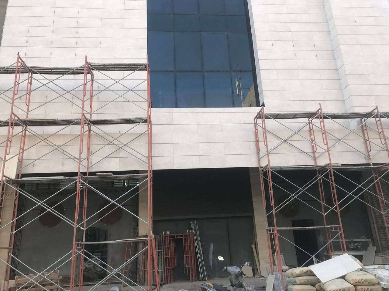 عمل كافة انواع الواجهات..
والديكورات الدخالية والخراجية بأدق التفاصيل ...

بوردكس ...
جبسنبورد....
بورسلين...
كابون....
فرونتك.....
…سرعة في الانجاز+الدقة في العمل
للاستفسار ..والتفاصيل 
الاتصال..... ***********
***********
او مراسلة الصفحة ..
