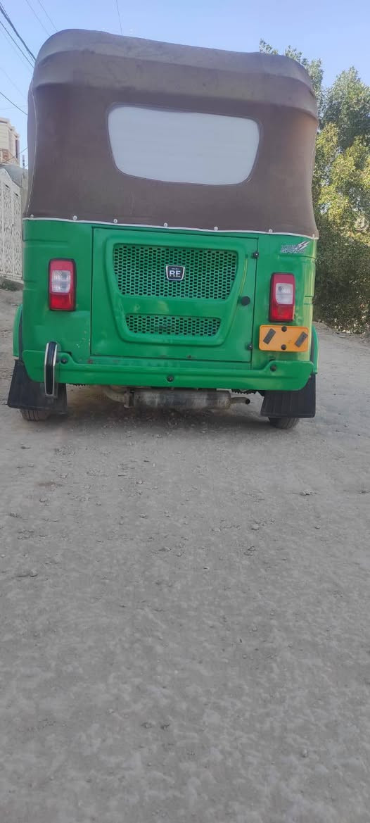 سلام عليكم تكتك البيع موديل22رقم نجف تحويل مباشر سعر 7900بيهه مجال الاتصال ***********
