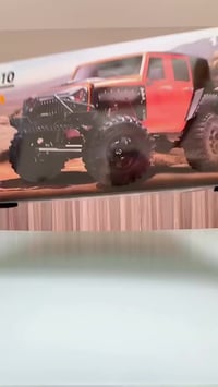 سيارة نوع Jeep كراولار+ طرق وعرة  الحجم 1/10 عملاق يعادل حجم 1/8 .. گي...