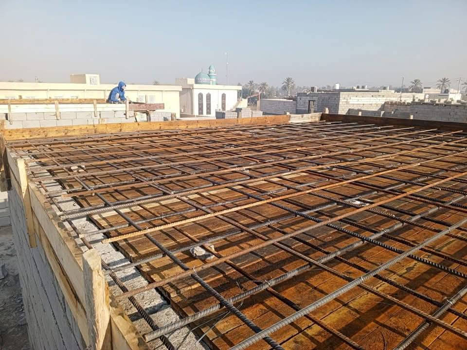 السلام عليكم نجار  متفرغ تريد اسلمك هيكل شغل درجه اولى  ***********
