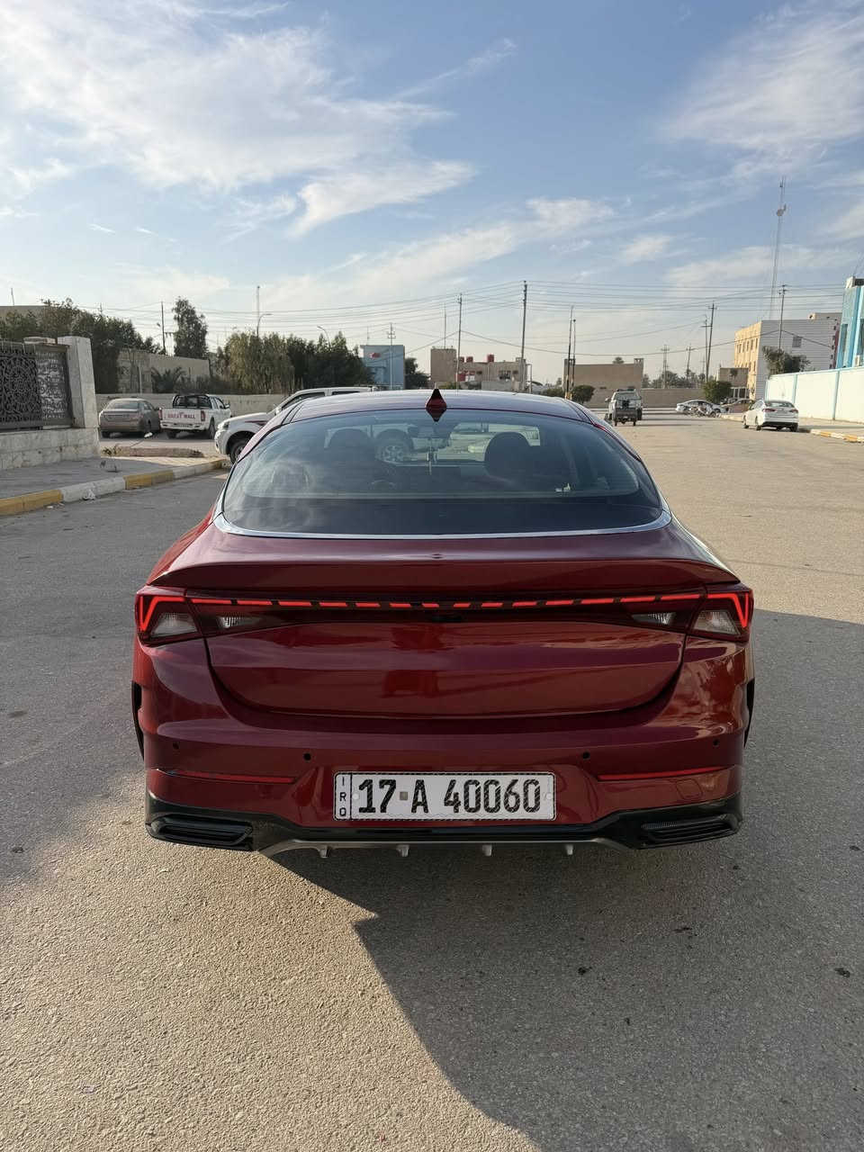 سلام عليكم k5موديل 23رقم معوقين مثنى المعاق اقاربي وبكفالتي وكاله عامه تريد خاصه باليعجلك  جديده كلش مناقصه ايشي حادث خلفي بدون ارباك صور الحادث مرفقه مع المنشور للاستفسار ***********
