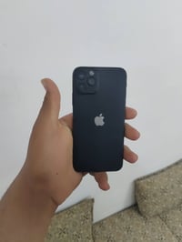 ايفون اكس المحور 11 برو نظافه 90% زائدا شاشه مبدله سعر 100 وفي مجال 07...