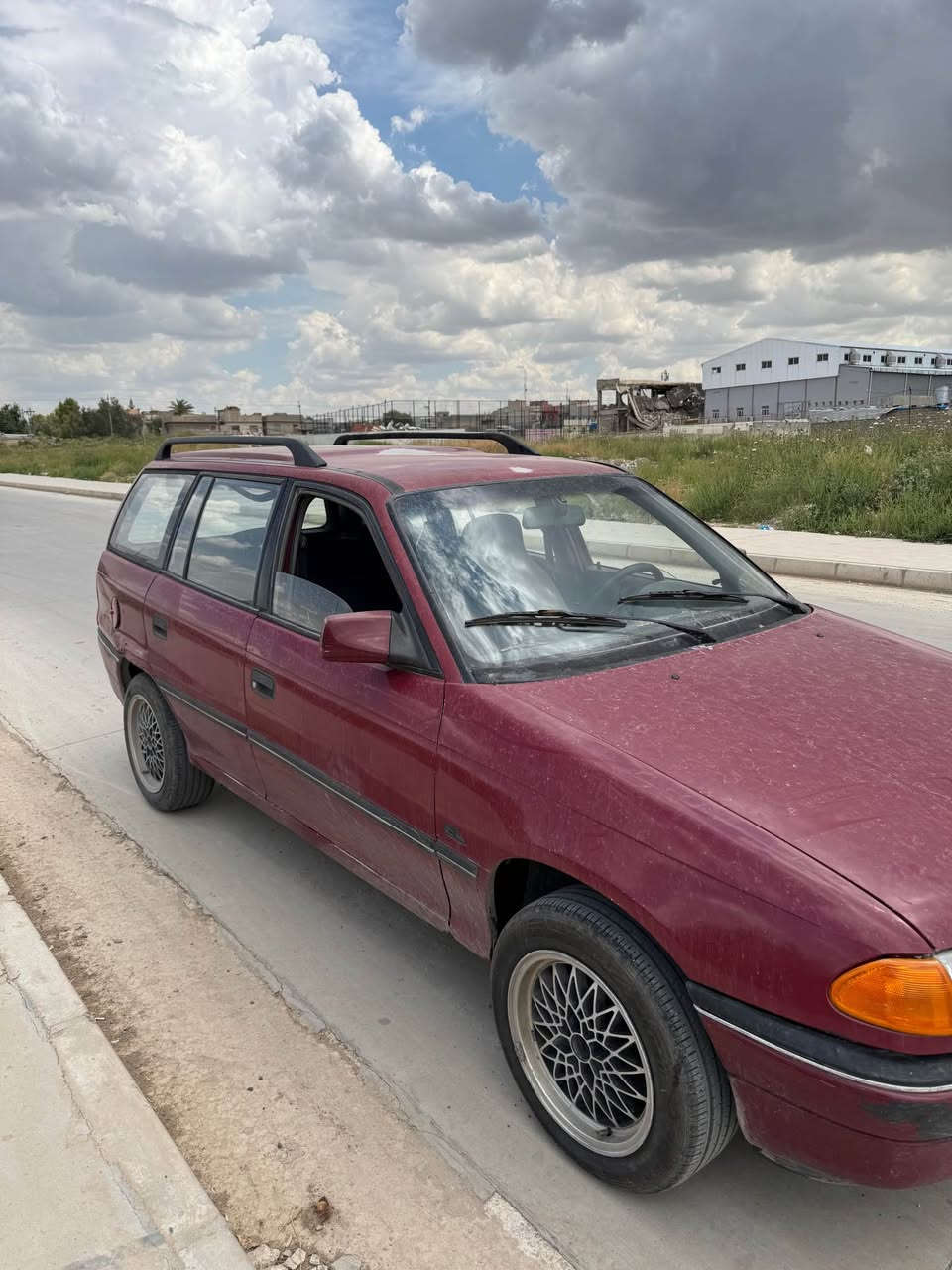 سعر (43$) استرا لون ماروني شرعي موجود موديل 1993 موصل, نينوى


**إذا كنت صاحب هذا الإعلان وتريد حذفه لأي سبب، رجاءا أرسل رسالة إلى الدعم الفني**