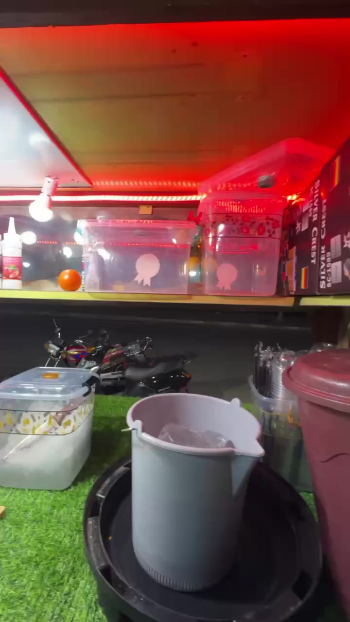 عربانه مال عصائر جاهزه بس جيب فوكاه وتوكل ع الله 
السعر ٥٠٠ الف


**إذا كنت صاحب هذا الإعلان وتريد حذفه لأي سبب، رجاءا أرسل رسالة إلى الدعم الفني**