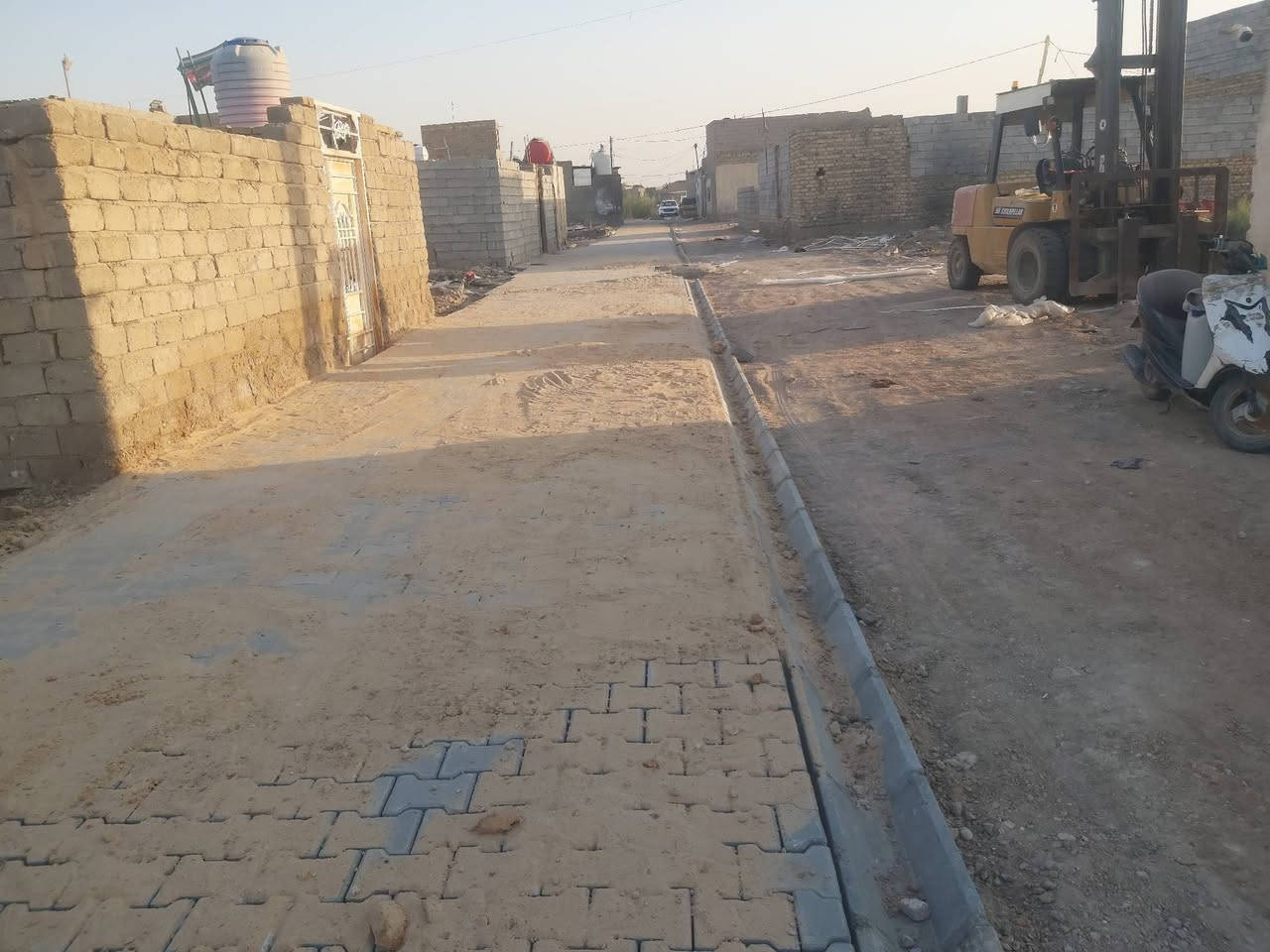 قطعه أرض مساحتها 150 متر خلف السكك كافه الخدمات موجوده ( ماء - كهرباء مجاري - شوارع مقرنص)
اقرار محكمه السعر 150 مع المجال
قطعه أرض مساحتها 150 متر خلف السكك كافه الخدمات موجوده ( ماء - كهرباء مجاري - شوارع مقرنص)
***********
