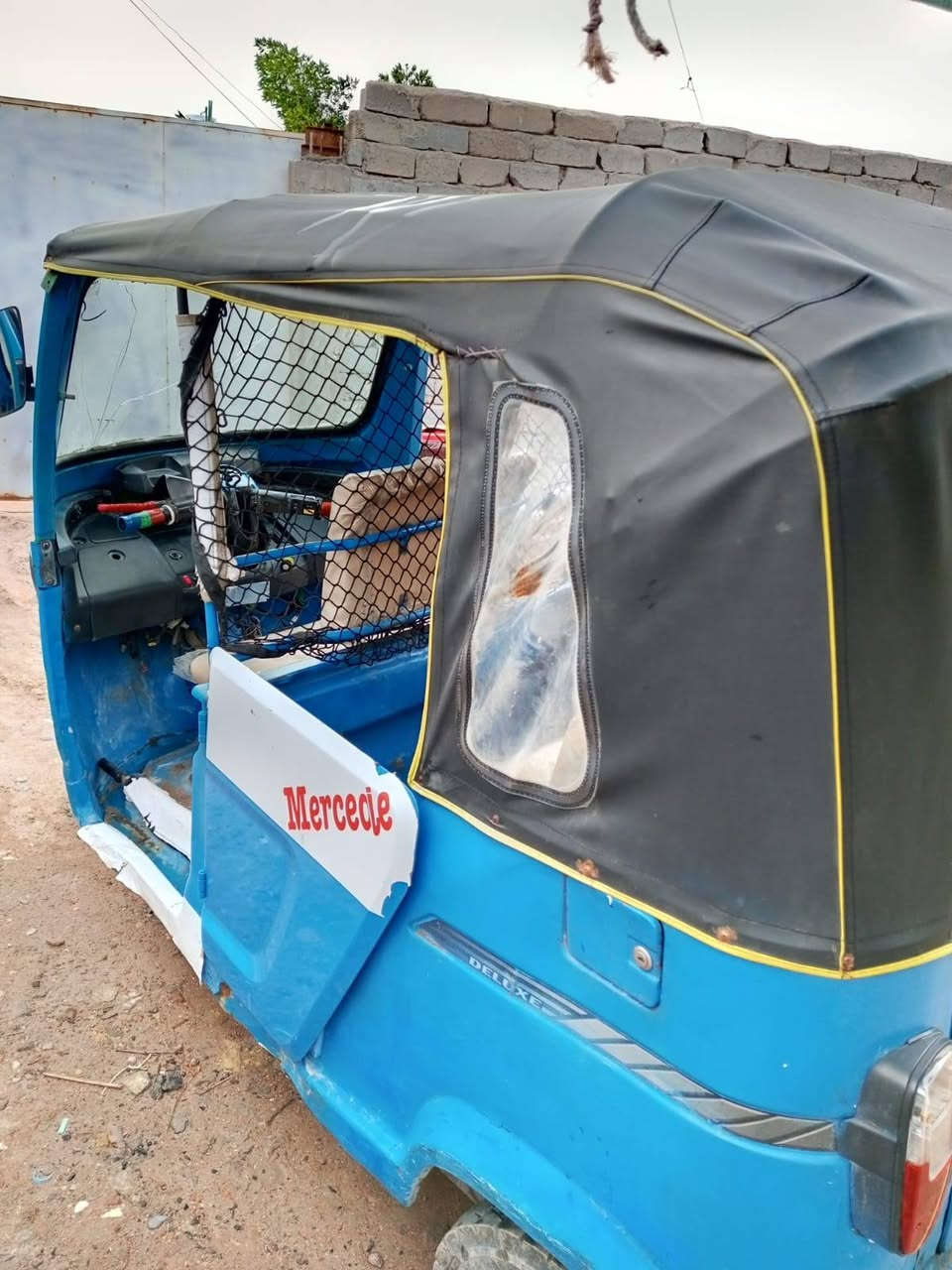 تكتك تيفي اس موديل 21 رقم وسنويه راعيها يريد تحويل بيع مستعجل ***********
