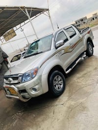 هايلوكس فور ويل • ٢٠٠٦ • رقم سليمانية