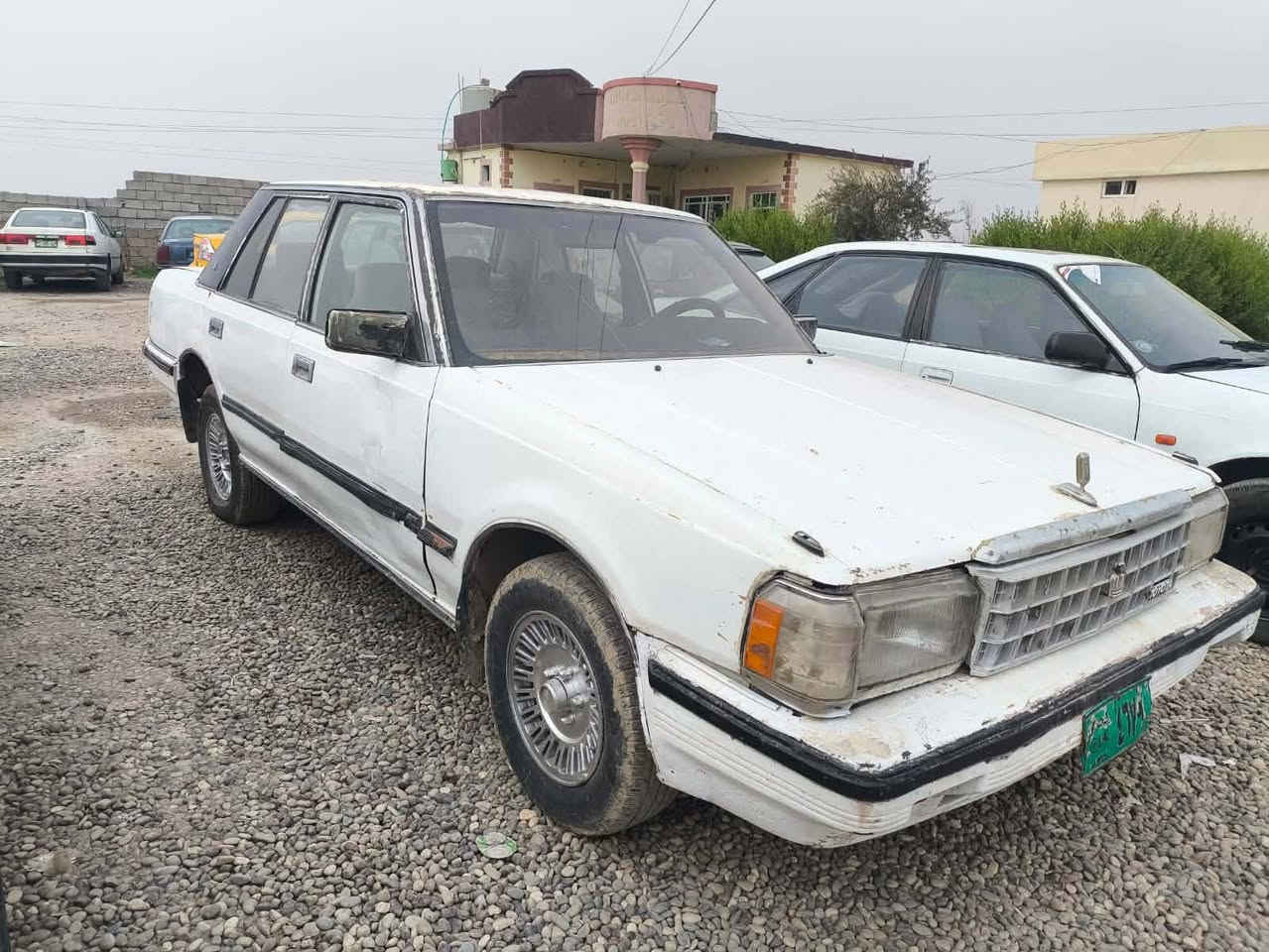 السلام عليكم للبيع سوبر ٨٦ رقم فحص نينوى وكاله وتحويل محرك كير شرط صدر تواير كلو جديد السعر ١٥ ***********
