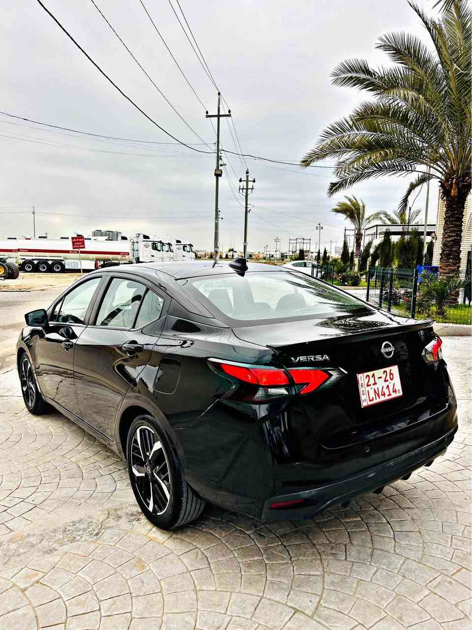 سلاو هاوریان
 نیسان ڤیرسا 2024 SR 
رەش قەتران فول مواسەفات
 نرخی 117وەرەقەیە معامەلەی تیدایە 

- رادار 
- گیچ ئەلیکترۆنی 
- کوشین هیتەر 
- بەسمە 
- شەغال 
- لایت لید 
٤٣مایل رۆشتوە :
پارچە تەنها چاملغی پشتەوە لای سایەق سبوغە لەگەل بەس جی رەقەمەکەی لای خوارەوە سندوقی سبوغە 
کاتیە ماوەی ٣مانگی ماوە 
شوین هەولیر 
رەقەم تەلەفون :***********

3N1CN8FVXRL848647 أربيل, العراق
