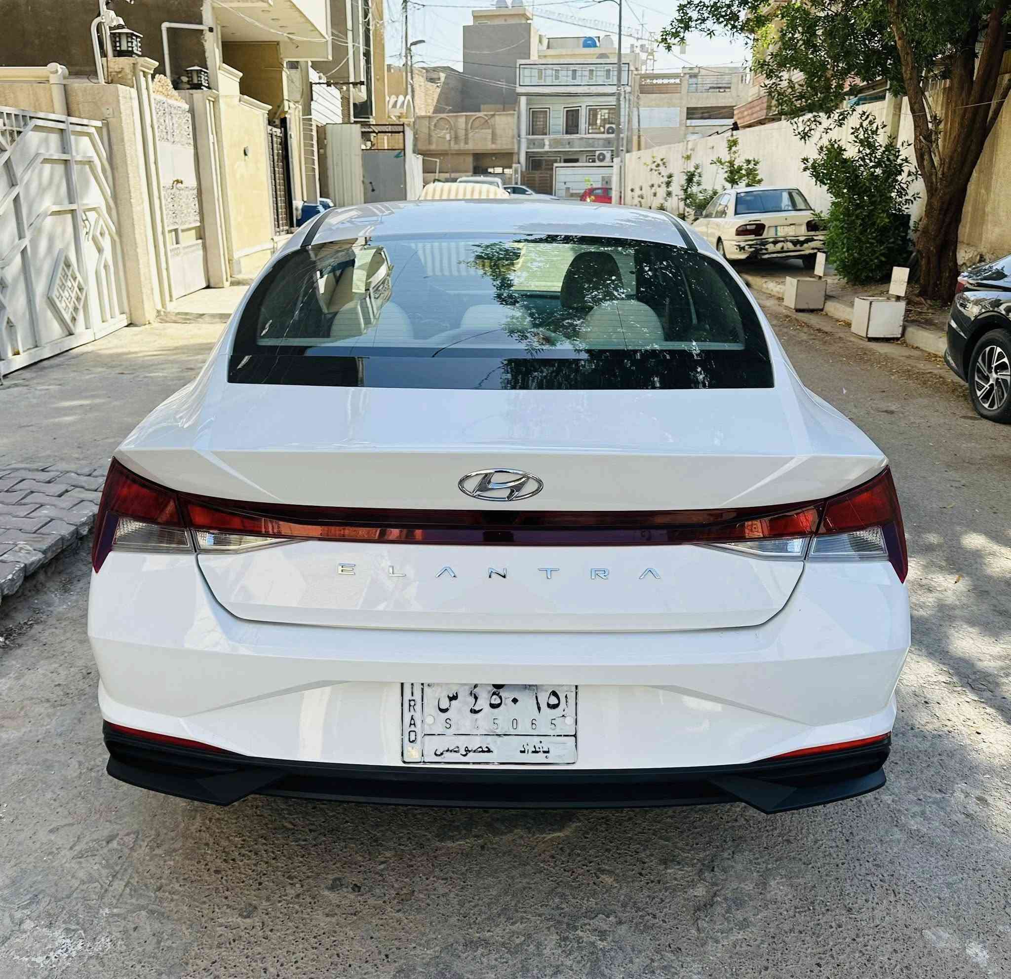 النترا 2023 خليجي شركه الأولى
محرك 1600 
سلايت 
ماشيه 19 الف 
مابيه اي نقص 
السعر 145 ورقه 
رقمي ***********
