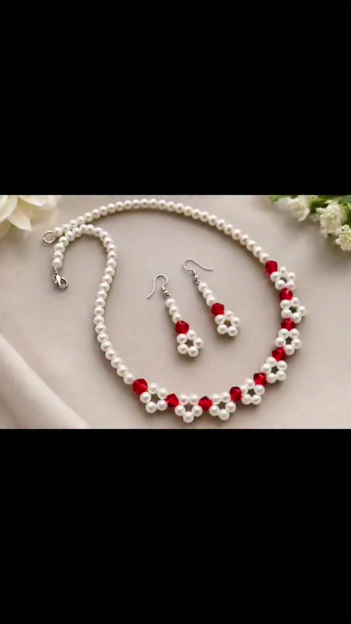 من الأطقم الجميله للبنوتات💕
طقم ناعم وأنيق من اللؤلؤ مع لمسة الأحمر الجذابة💎، تصميمه مرتب . مناسب لكل البنات اللي يحبّن الأناقة البسيطة😍

متوفربالألوان♥️💙💚💜🧡🩷
للطلب💌
السعر :٣ الآف القطعتين ب5
#اكسسوارات_بنات #عقد #لؤلؤ #تسوق #ستايل_بنات


**إذا كنت صاحب هذا الإعلان وتريد حذفه لأي سبب، رجاءا أرسل رسالة إلى الدعم الفني**