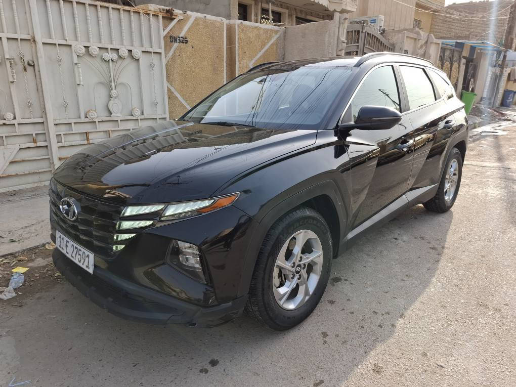 السلام عليكم للبيع او مراوس هونداي توسان موديل ٢٠٢٢ محرك ٢٥٠٠ فول مواصفات عدا البانوراما بصمه رادارات شاشه كاميرا حساسات كشنات جلد وكهرباء هيترات بالكشن ثلاث انظمه قيادة السيارة ماشيه ٦٤ وسونار بالصور قطعه وحده تبديل بلادي بدون صبغ صدر امامي وخلفي ممتاز تخم تاير نظيف كهربائيات كلهه تشتغل داخل نظيف جدا مكانها بغداد الدوره ابو دشير هاتف *********** سعرها ١٧٨ بغداد, العراق
