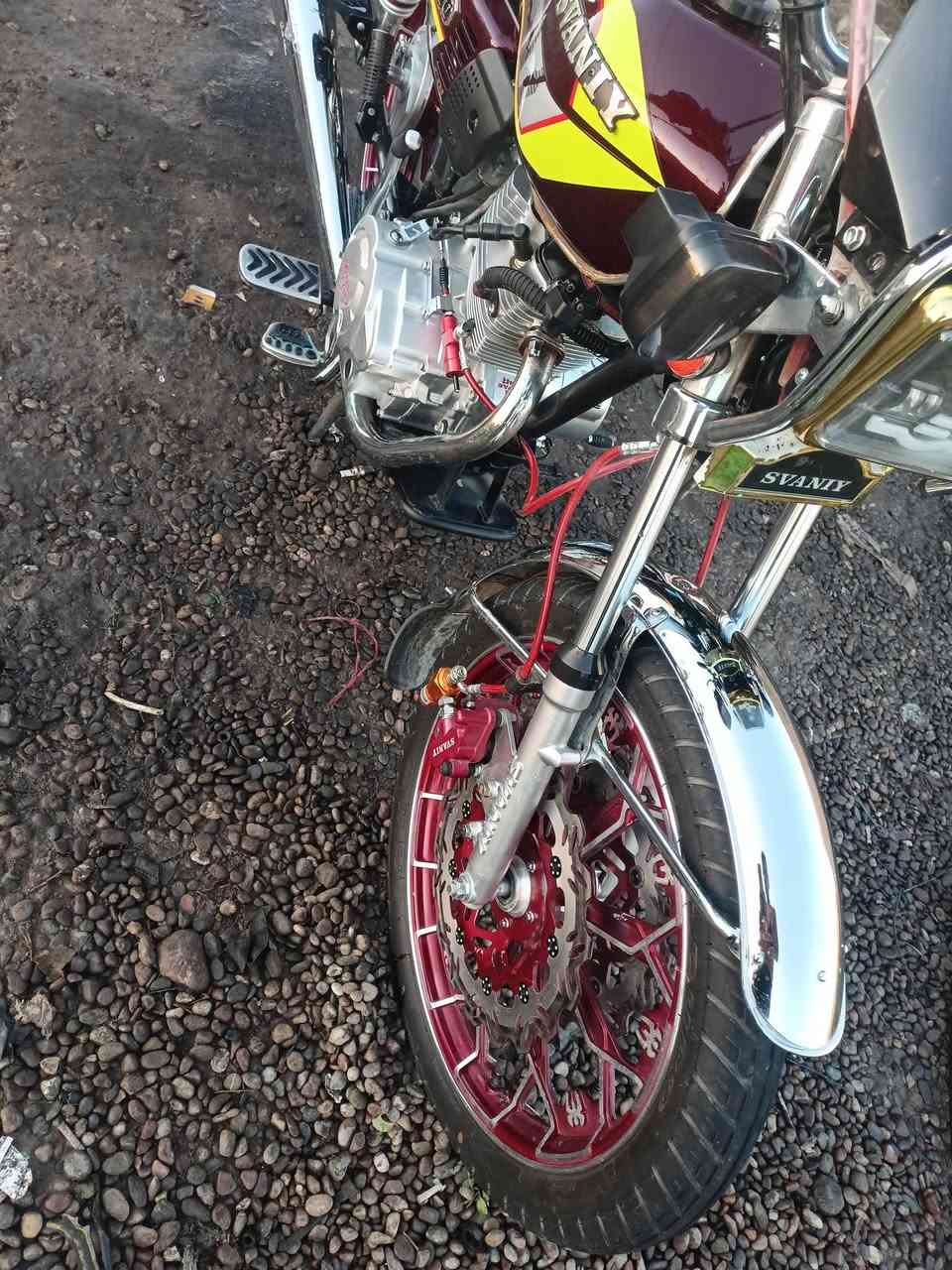 السلام عليكم موطور سافين للبيع موديل 2025 تشغيل عن بعد وكرت ع شاشه منفيس محرك 200 شرط دبل دسك كلج دهن السعر 800 وبي مجال للاستفسار الاتصال على رقم ***********
