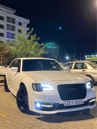 كرايسلر 300 • ٩٦٠٠٠ ميل • فوول اوبشن