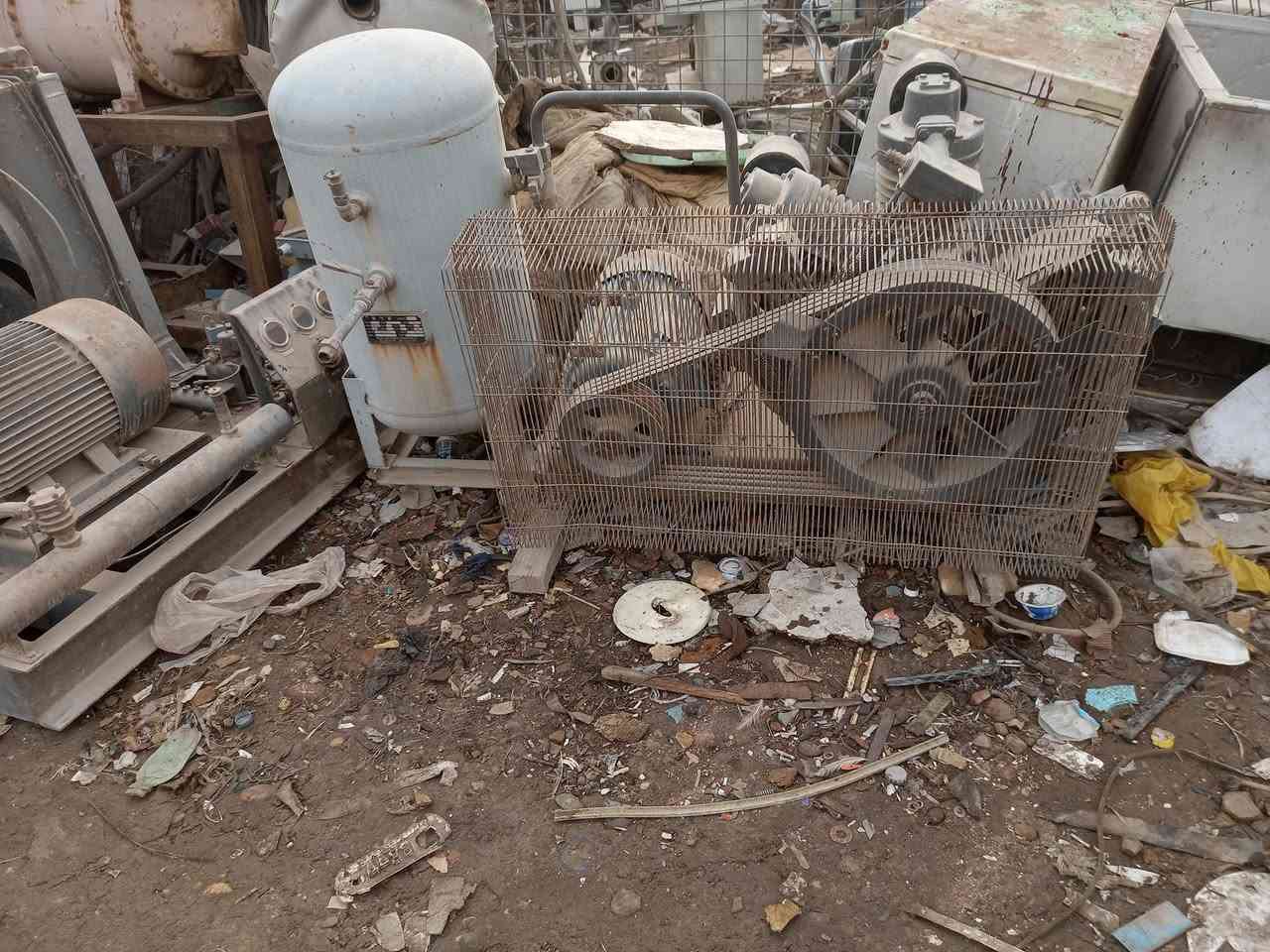 كمبريسر هواء+ كمبريسر ضغط عالي للبيع الاستفسار ***********
