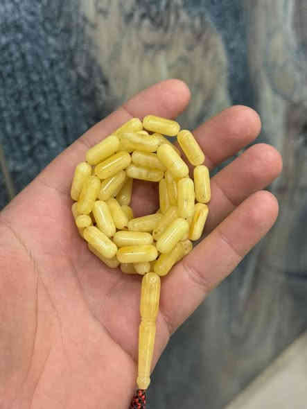 كهرب كلينكرادي صنوبري 
٢٩غرام  ٥١حبة  
سعر الغرام ٦دولار وبي مجال 
للاستفسار***********
