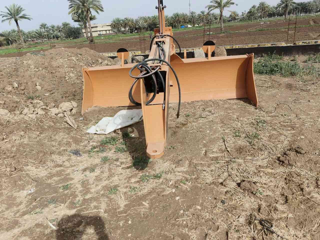 السلام عليكم للبيع معدلان ليزر العرض 3متر ارتفاع 70 مامشتغل ولاخط حديد ثقيل فولاذ ألاستفسار اكثر اتصل ***********
