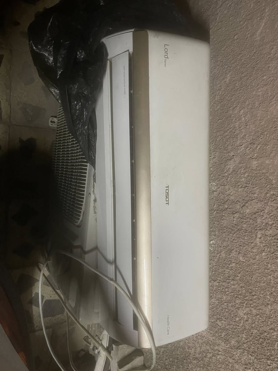 السلام عليكم سبلت توسوت حجم طن واحد
الاصدار اللورد اقوه اصدار

الجهاز شغال ميه بالميه تدفئه تبريد

نظافه كدامكم جهاز كل كامل بواري جديده 

تاخذ جهاز ع فحص 

نقصه فقط غاز (ابو التبريد فتحه لان جان 

كهرباء ماكو)جهاز مكفول كله

السعر ٢٢٥ وبي  مجال 

مكاني الدوره ابو. دشير

***********
