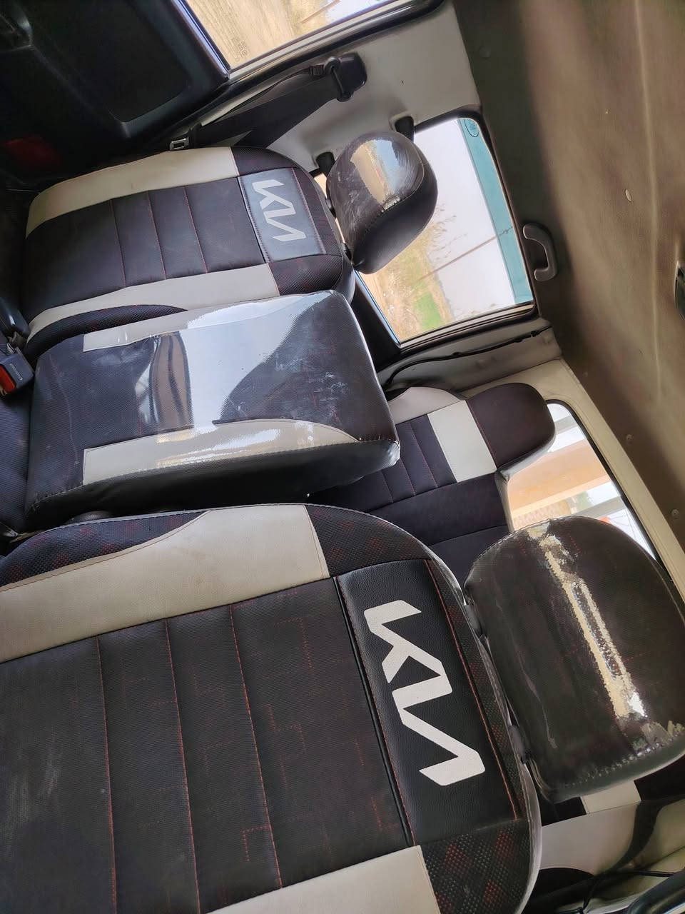 كيا دبل قماره 2014 رقم بابل للبيع او المراوس مكفوله من صبغ وضربه وتبديل كفاله دوشمه جديد تخم تاير جاهزه ماشيه 190 العنوان بابل السعر 124 
***********
***********
