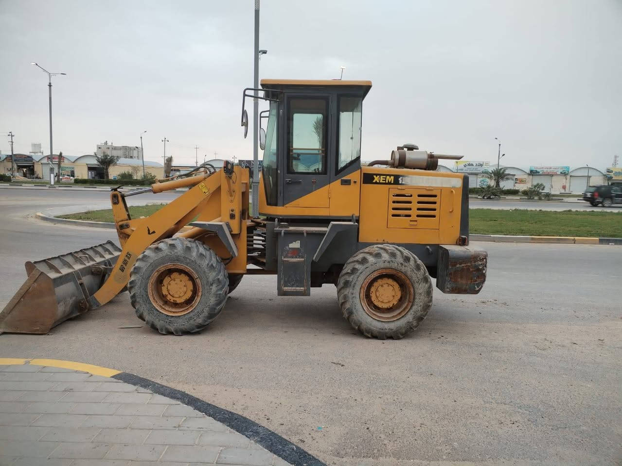 شفل زت ال صيني ١٠١٤ محرك كمز جديد ومكفول تخم تاير مكان البصره ***********او***********
