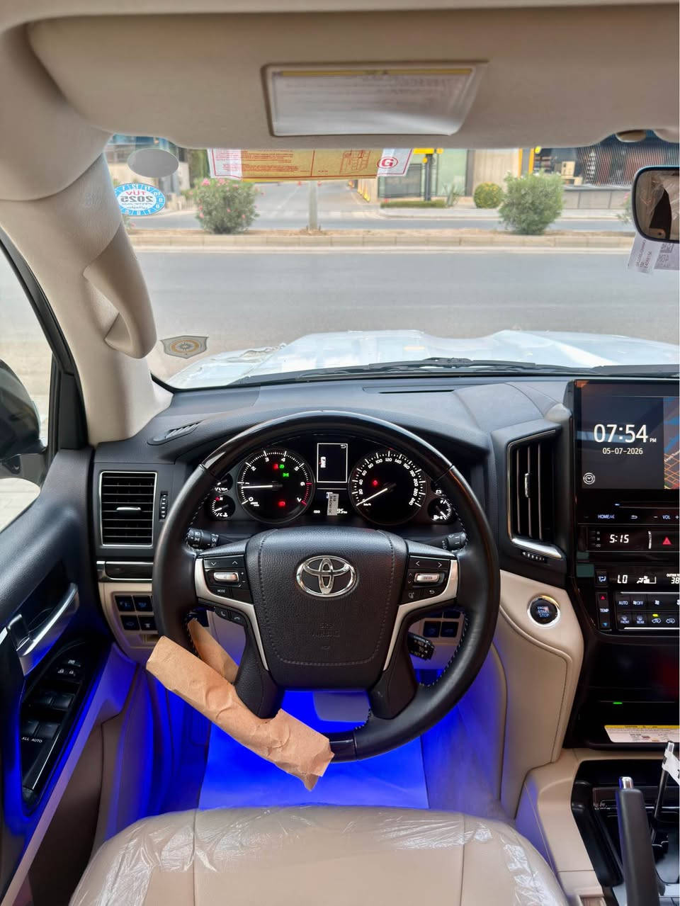 ‎‏Land cruiser GXR  2021     V8      (36 km)
‎‏ Grand turing  
ساز باب أول 
مثلل زيرو ماشي 36 ألف
‎ماشآءالله  تحدا شرط ماكو هيج نضافطها  📦‏‎
‎‏‎ملاحظە : الاخوان رجائن بس بیع نقد بدون مراوس📌
‎أخت زيرو بل كارتون 📦📦
لاندکروزر 2021 گرانتۆرنگ ساز باب أول  اصل بشرت
‎‏‎💎محرک 8 سلندر 
‎‏‎⌛️ماشي 36,000 ألف شرط فحس شريكة
‎‏‎💎 بسمطين  +سماعة بيلادي +فرشات بيلادي مجوود 

‎‏‎💎 مكفولة كفالة عامة من الدعامية إلى الدعامية
‎‏‎ 💎 بدون صبخ .بدون بارد  ،بدون رصعات ،بدون حتى شخط
‎‏‎دعاميات هم بدون صبغ ،رمل مابي ،لحية بدون صبخ ..بقية كلها بشرط

‎‏‎🧬فول فول مواصفات
‎‏‎شاشة كبير لمس 5كاميرا حاسة رادارات
‎‏‎كاميرات 3 شاشات سيلاد فتحة سقف 
‎‏‎كشن جلد كشن كاراباي شحن موبایل  8 اريباك تبريد مركزية
‎‏‎بصمة تشغيل عن بعد باب جاك سلاجة ليد زينون 
‎‏‎تحكمات ستيرن دبل فوليوم فورويل هوك
‎‏‎سيارة بها 2 بصمة من شركة جديد جدأ 
‎‏‎سيـارة عل نظافتها احسبها صفر زيرو

‎💎 تخم تاير دنلوب الاصلي

‎‏‎ 💎محرك كير بشرط مامفتوح
‎‏‎سيارة حيل نظيفة كلشي عل بلاد لوك
‎‏‎سنوية زنكة كلشي جديد مدفوع 2031
‎‏‎باسمي السنوية بشرط تحويل و خرامة 
‎‏‎سيارة مابيـها دينار مصرف كامل من كل نواحي

‎‏‎♻️نفسي يوم /تحويل و وكالة حاظر 
‎‏‎📍مكانك /داخل سليماني
‎‏‎💵 سعر 575 سعر  $ 
☎️موبايل/ *********** السليمانية, العراق

