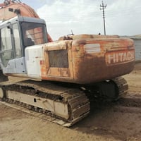 حفار • مكفولة • مكينة