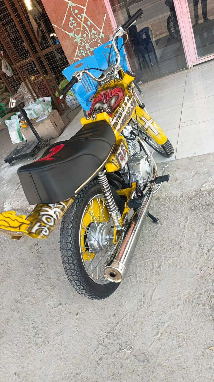 تعمير 26 جديد فول واحد على واحد 
اوراق سكنر 
ما مفتوحه ولا برغي 
ب850


**إذا كنت صاحب هذا الإعلان وتريد حذفه لأي سبب، رجاءا أرسل رسالة إلى الدعم الفني**