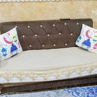 تخم للبيع عشر مقاعد نضيف سعر 300 للاستفسار 07715533414