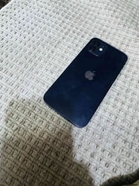 آيفون 12 • بطارية ٨١% • نظيف جداً