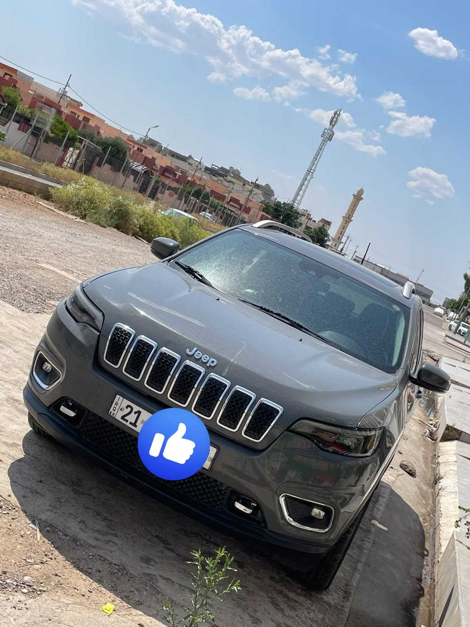 جيب شيروكي بزون موديل2021 وارد امريكي ضربتها الجاملغ الايسر الخلفي 
وشويا من الباب ايرباك برده طاك ومرجع سستم كامل رقم سليمانيه الجديد وهزه جديده فول مواصفات بانوراما  بصمه  حساسات امامي خلفي لادار  تريل هوك

‏‎ دفع رباعي 4×4 مكينه  6 سلندر 3.2المرغوب
‏‎مواصفات السيارة
‏‎تشغيل عن بعد
‏‎بصمة سايد بريك 
‏‎كشن كهربائي  الامامي تدفئه +تبريد الخلفي تدفئه
‏‎دفع رباعي 
‏‎4 انظمة قياده
لادار
تحديد مسار 
تريل هوك
اوتو بارك
‏‎نظام اطفاء المحرك الذاتي اثناء التوقف
‏‎اشاير جانبيه
شاشه كبيره
‏‎شاشة عطلات
‏‎شاشة ثانية لمس كمبيوتر السيارة 
‏‎تبريد قطعتين
‏‎كامره دواره
‏‎سبع وسائد هوائيه
‏‎انارة ترحيب
‏‎لايت زينون
‏‎بلوتوث
‏‎مثبت سرعة
‏‎مانع انزلاق 
‏‎وبعد كومه مواصفات


**إذا كنت صاحب هذا الإعلان وتريد حذفه لأي سبب، رجاءا أرسل رسالة إلى الدعم الفني**