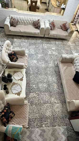 دار للبيع طابو صرف طابقين بناء درجة اولى موقع مميز جدا 
الموقع الرمادي حي الظباط الورار قرب دائرة البيئة 
المساحه 336 
الدار يتكون من طابقين الطابق الارضي غرفتين نوم استقبال هول صاله مجمع صحيات خارج وداخل كراج سياره حديقه مطبخ حار بارد مع مخزن 
الطابق الثاني صاله كبيره مع 3 غرف نوم اثنين منها نظام سويت ماستر مع بلكونات للغرف مع مخزن 

الدار مؤثث ويباع مع الاثاث 

الصور موضحه التفاصيل للدار 

الاستفسار والتواصل مكتب النبال للعقار الرمادي الصوفيه خلف ساحة الاحتفالات سابقا بجانب الحديقه الاتصال 
***********
***********
***********
متوفر واتساب لجميع الارقام
