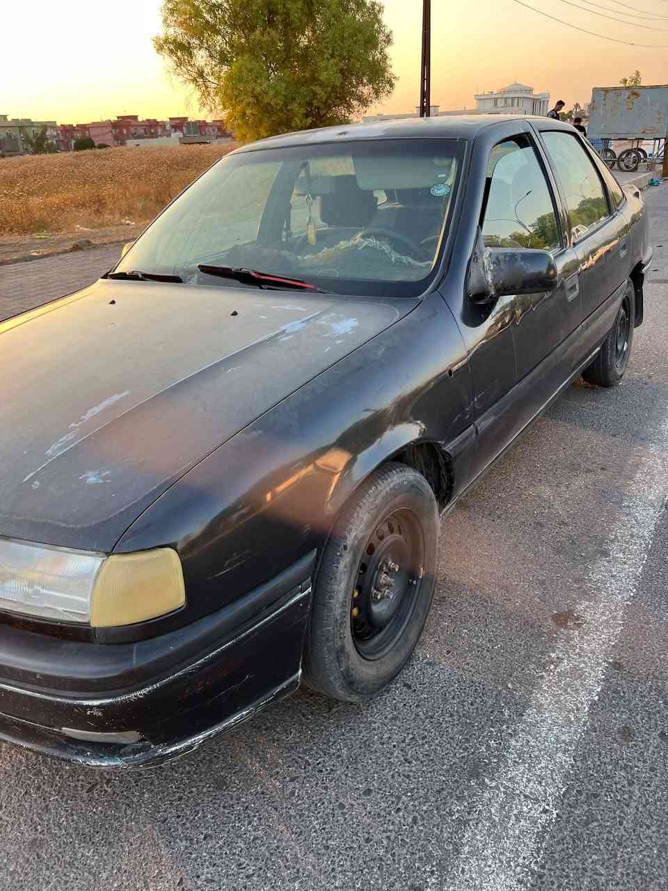 اوبل فيكترا موديل 1993
محرك 18 رقم اربيل الجديد سنويه 29 

كابون بانزين به بدايه صرفيه دوشمه جديده 

وشرط التحويل الغرمات السعر 35 وبه مجال الطيبين
***********
