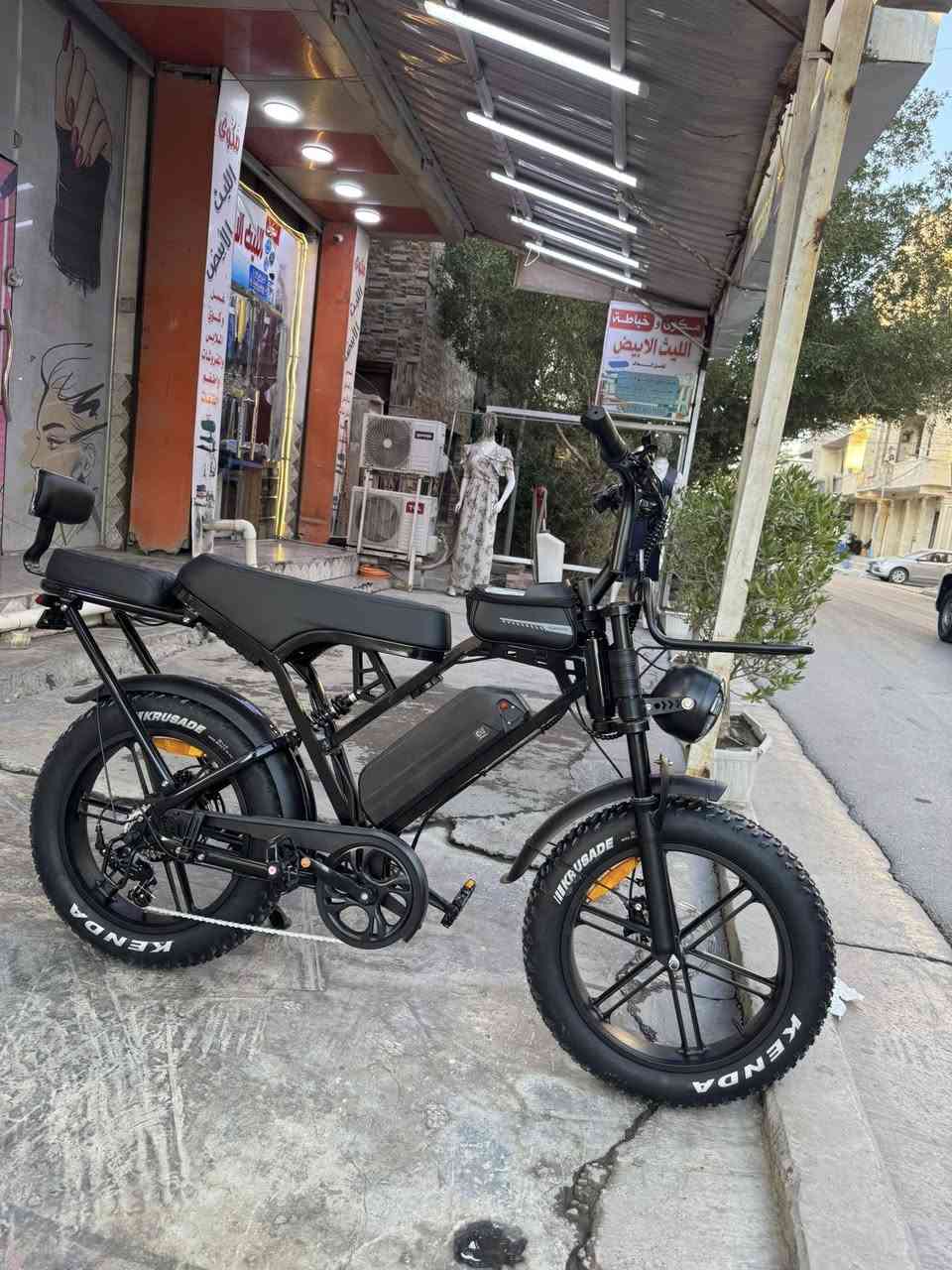 لعشاق (((التميزز)))
🚀🔥 متوفر دراجات كهربائية X80 🔥🚀

ستايل عصري – سحب قوي – اقتصادي جداً بالشحن

✔️ سرعة توصل لحد 45 الى 55كم/س
✔️ الممشى 60 كم بالشحنة حسب الاستخدام وابوزن
✔️ بطارية ليثيوم قابلة للفصل
✔️ تايرات عريضة أصلية Kenda
✔️ شاشة رقمية + إنارة LED
✔️ تدعم الربط والتحكم الكامل عالتلفون 📱
✔️تجي بصمه عدد 2 وتدعم الدخول ع الكارت 
✔️تحمل من شخصين الى ثلاث اشخاص
مناسبة للدوام، التوصيل، والطلعات 👌

متوفر كمية مفرد فقط والكميه محدوده 
السعر :1350الف
للاستفسار خاص أو اتصال ***********📞
