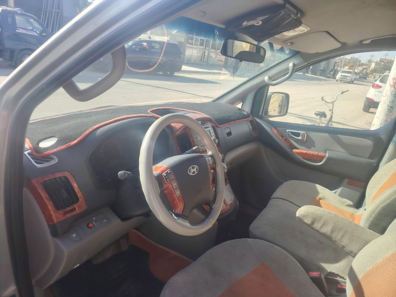 سلام عليكم اخوان ستاركس رقم بصرة مسكر 14اصل بيها جاملق وبنيد مبدل والباقي مكفول كوريا وعراق مكينة محور سبلاين جديدة سيارة جاهزة وخير من الاه مكانها بالبصرة قضاء القرنة شراي اتصل على رقم وتدلل انا مكلف بنشر 
*********** السعر170وبيها مجال
