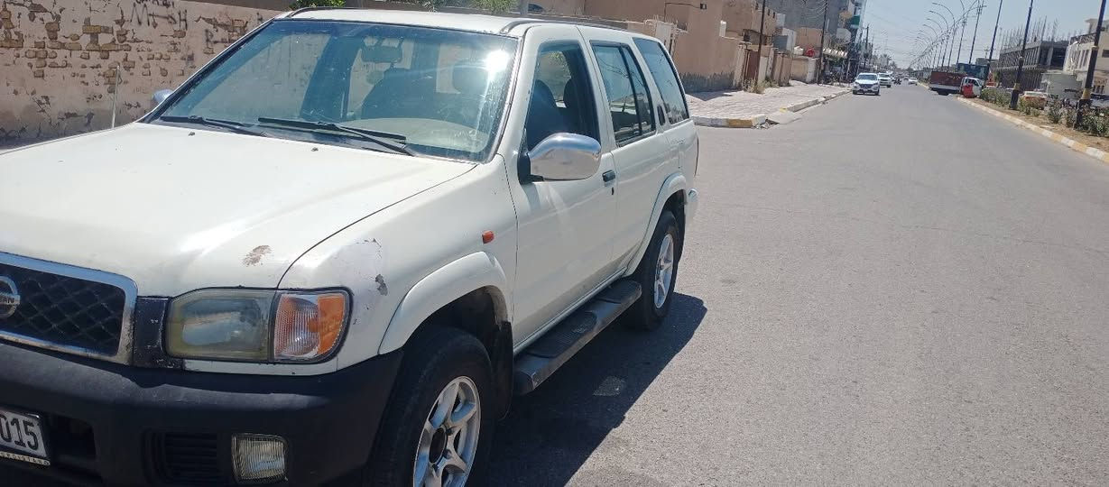 السلام عليكم بافندر 2002 رقم سليمانيه السعر 68 وبيه مجال مكينه 3500 حاويه كير مكفول مصبوغه جماليه المكان ديالى رقم ***********
