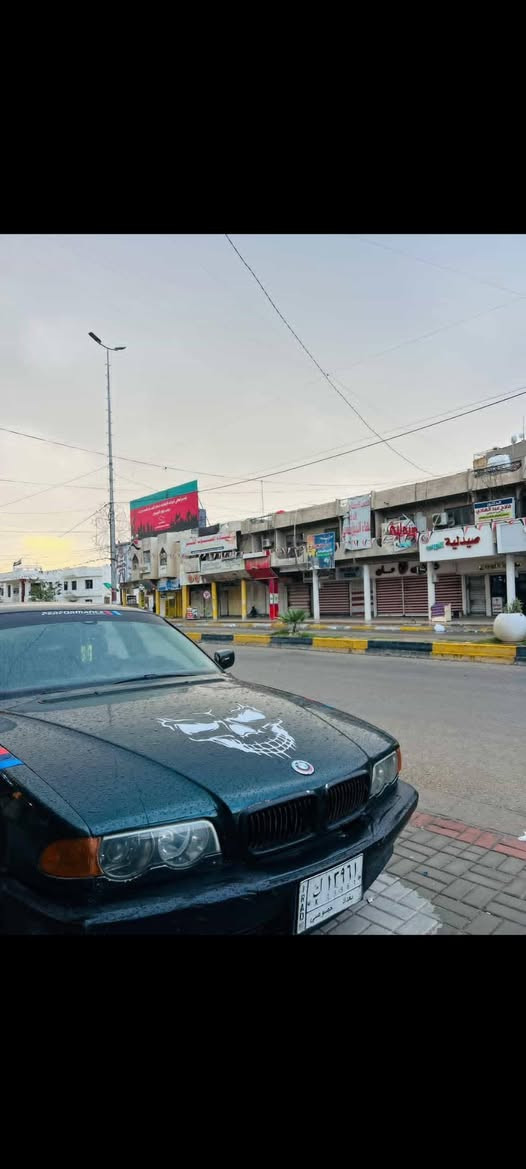 للبيع  744i E38 BMW كاسحة موديل 2000 اصل مو تحديث 
رجان اقره المنشور قبل كلشي واسف على الاطاله
للبيع مراوس رقم بغدا سنويه لحد 2027 
موصفات السياره 
بي ام كاسحه
الفئة السابعة E38
حجم 744 دينمو ماي
موديل 2000 اصل وفصل
ورد السياره ياباني
محرك 744
كير توماتيك+عادي+سبورت
داخل وكشنات جلد
كشنات كهربائي امامي وخلفي
وضعيات خزن + ميموري
كشنات هيتر تجوات كهربائي 
تحكم ستيران جهتين
ستيران كهربائي مرايات كهربائي شفط
نضام ABS عندي خربطه بربط وايرات
نظام التحكم النشط بالثباتASC
مثبة كروز سرعة
شاشه اوتو بلادي بلوتوث
وام بي فاير جديد 
برده خلفيه هاتف 
تبريد قطعتين امامي خلفي
سنترلوك وصندوك شفط
دبل جام 
السياره فول بس بدون سليت
السياره بيها حادث بجم ومصلحه
ضربه شواصي الغود 
السياره بيها نواقص بسيطه يعني متكلف 200 الف 
مكان السياره كربلا تحويل وكاله
بنفس اليوم سعر 75 وبيها مجال الشراي  اتوصل وياه
الرقم*********** 
بلتوفيق الجميع تحياتي
