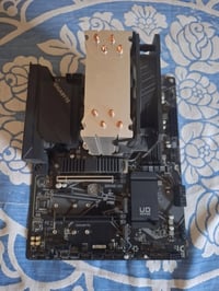 i5 11400f • مذربورد Z590 • بدون رامات