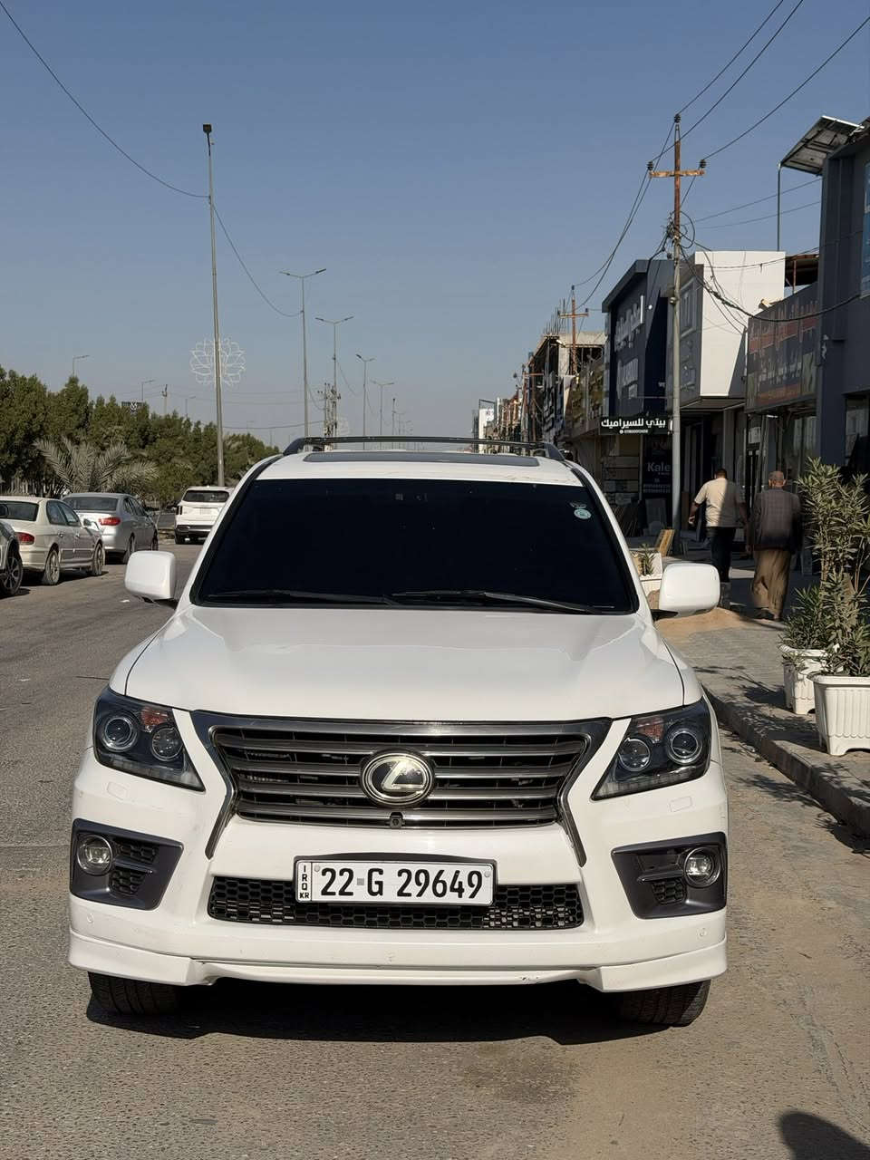 لكزز موديل ٢٠٠٩
فول الفول 
جكات 
رادار 
كامرات 
جنطه كهرباء 
محدثه موديل ٢٠١٥
رقم اربيل جديد 
قطعه وحده صبغ جاملغ الامامي 
واكو بارد بين الجاملغ والباب موضح
مكان السياره النجف الاشرف 
السعر ٢٩٠ ورقه 
الموبايل ***********
مراوس بجارجر v8
