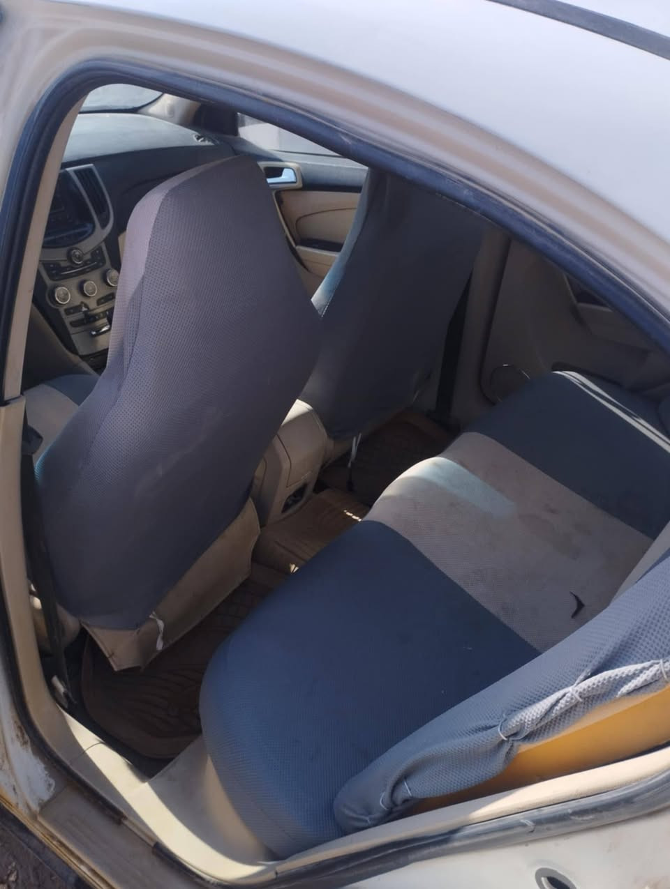 شيري ٢٠١٣كير ومحرك مكفولات السعر ٤٧ مع المجال التواصل ع الرقم *********** العنوان التقية الثانية شارع ٢٠
