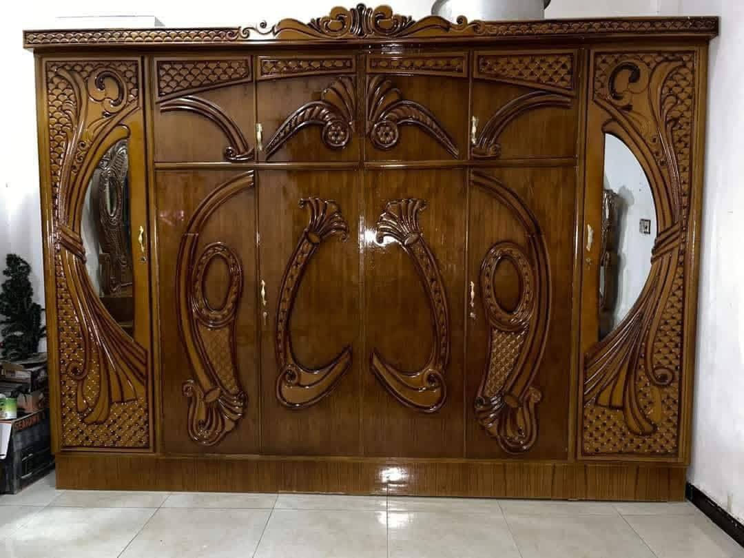 سلام عليكم غرفه صاج عراقي للبيع مكان المطيحه سعرها مليون وبيها مجال قليل رقم صاحب الغرفه  ، ***********
