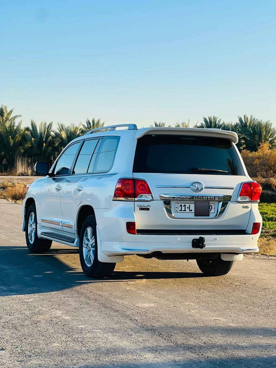 لاتدكروز موديل 2014 بريم اصل
كفاله عامه حتى الدعاميات 
محرك 6 سلندر شرط الفحص 
ماشيه 175 الف رقم بغداد
سياره جديده بمعنى الكلمه 
جاهزه للأخير 
عنوان بابل 
تلفونة*********** سعر 410
