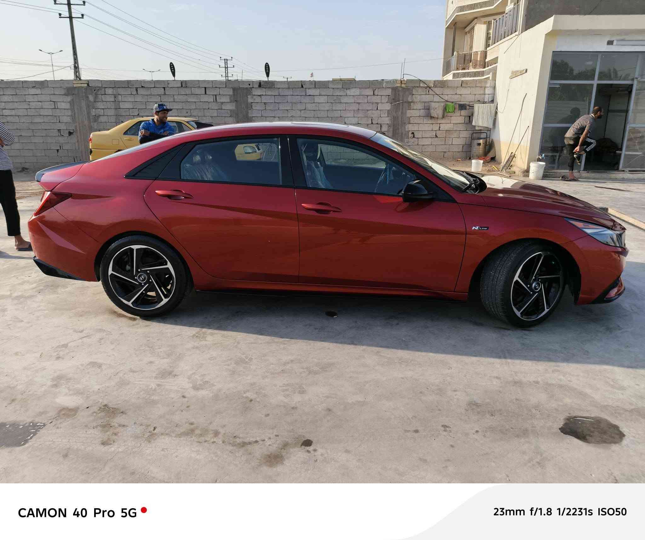 اسلام وعليكم النترة ان لاين فول مواصفات حادثهة جاملق خلفي بدون دواخل وبدون ايرباك ماشية 53 سعر 155 وبيهة مجال مكان لسيارة جسر ديالة لقديم وهاضة رقمي  ***********
