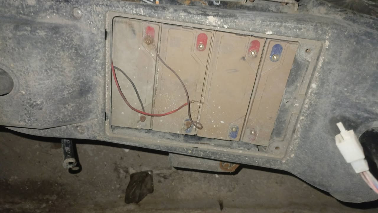 سلام عليكم دراجه شحن حجم 14 كوم حديد تجي تحمل وتروح سعرها 50 وبيها مجال وشاحنتها موجوده
مكاني بغداد شارع فلسطين 
***********
